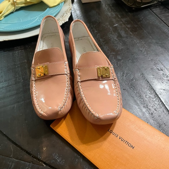 Louis Vuitton Flat Driving Shoes Patent Pink Leather - Picture 8 of 8